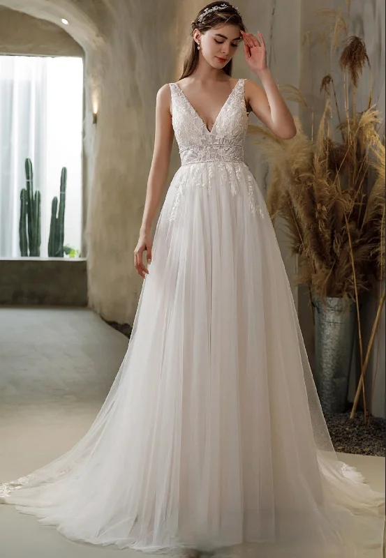 V-Neck Tulle Bridal Gown with Double Banded Waist Lace Sleeveless Dress