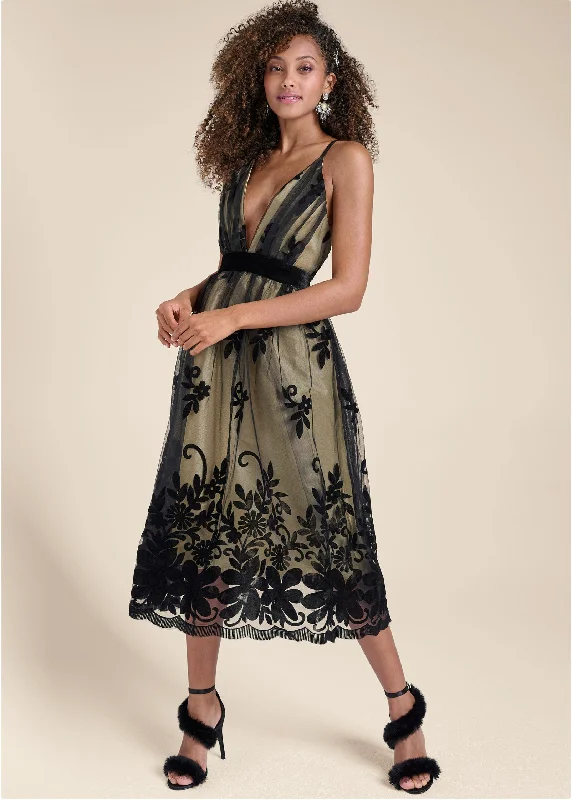 Velvet Floral Midi Dress - Black & Nude Best midi dresses for elegant looks