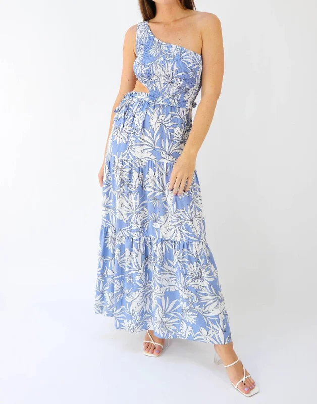 Wanderlust Maxi Dress in Blue Minimalist maxi dresses