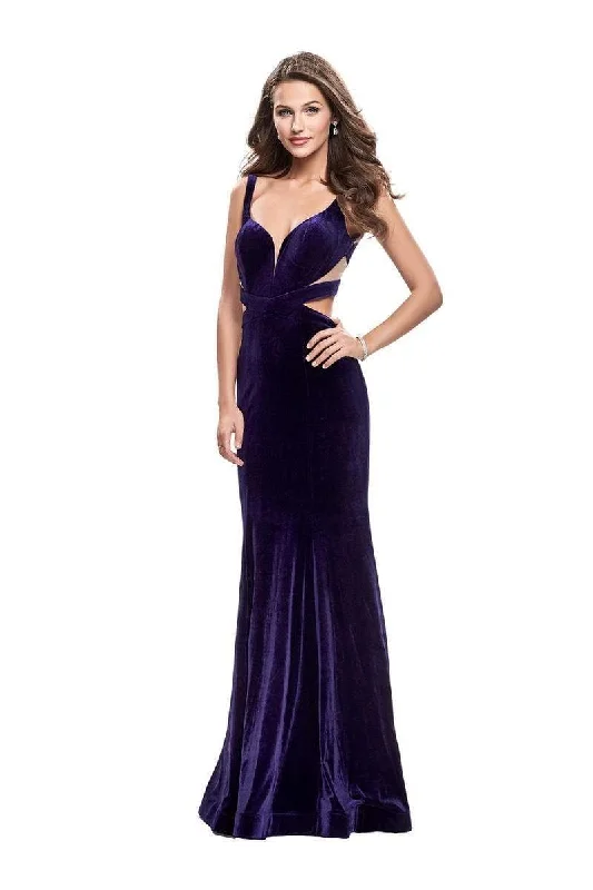 La Femme - Strappy Plunging V-neck Velvet Sheath Dress 25866SC Plus size unclassified dresses